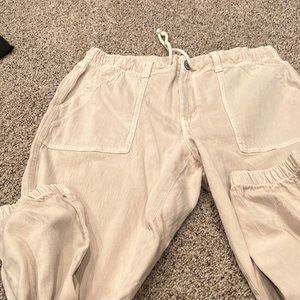 Womens cargo joggers only worn once